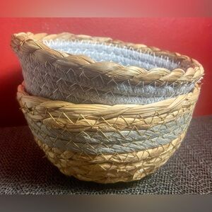 Handwoven Gray and Tan Basket Set 6”